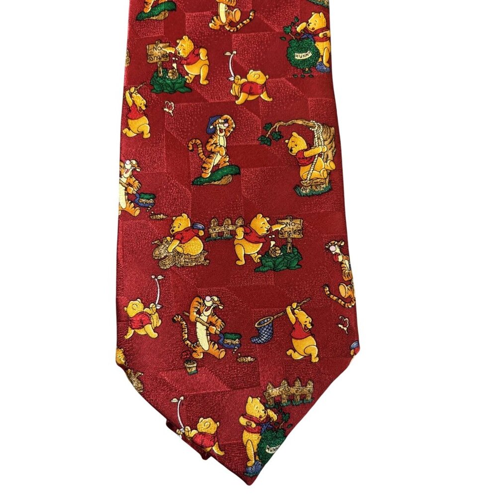 Pooh 100 Acre Collection Red Tie With Winnie The Pooh & Friends Playing Design